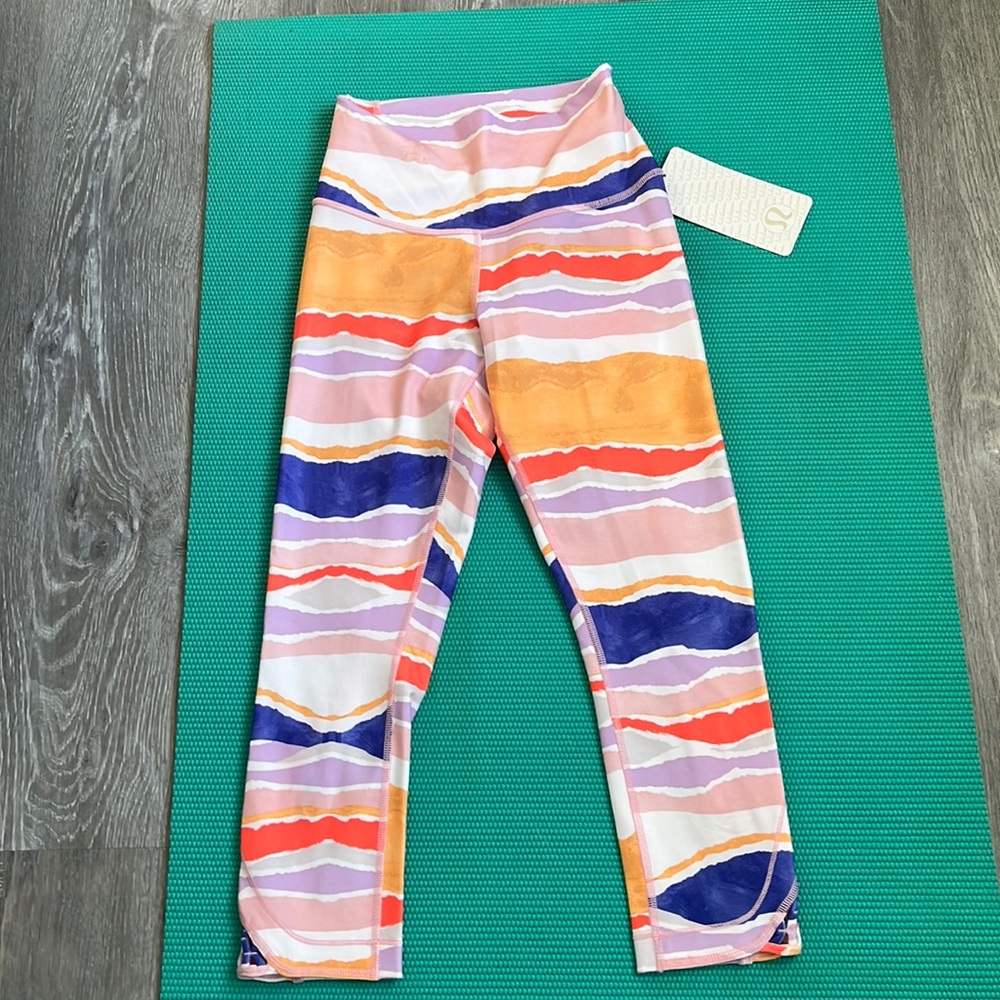 Authentic Lululemon True Self Crop